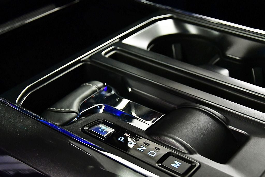 2023 Ford F-150 Lariat Sport 5-1/2' Box