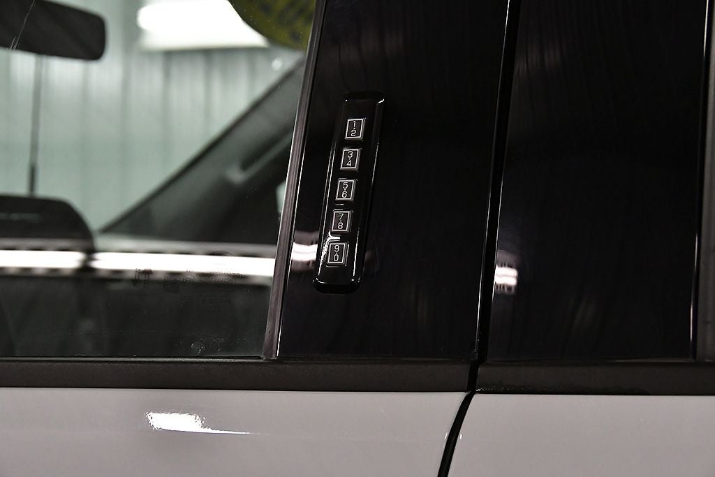 2023 Ford F-150 XLT Sport 5-1/2' Box