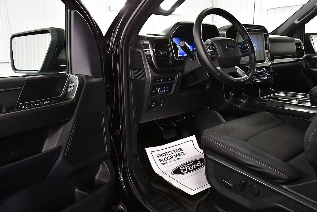 2023 Ford F-150 XLT Sport 5-1/2' Box
