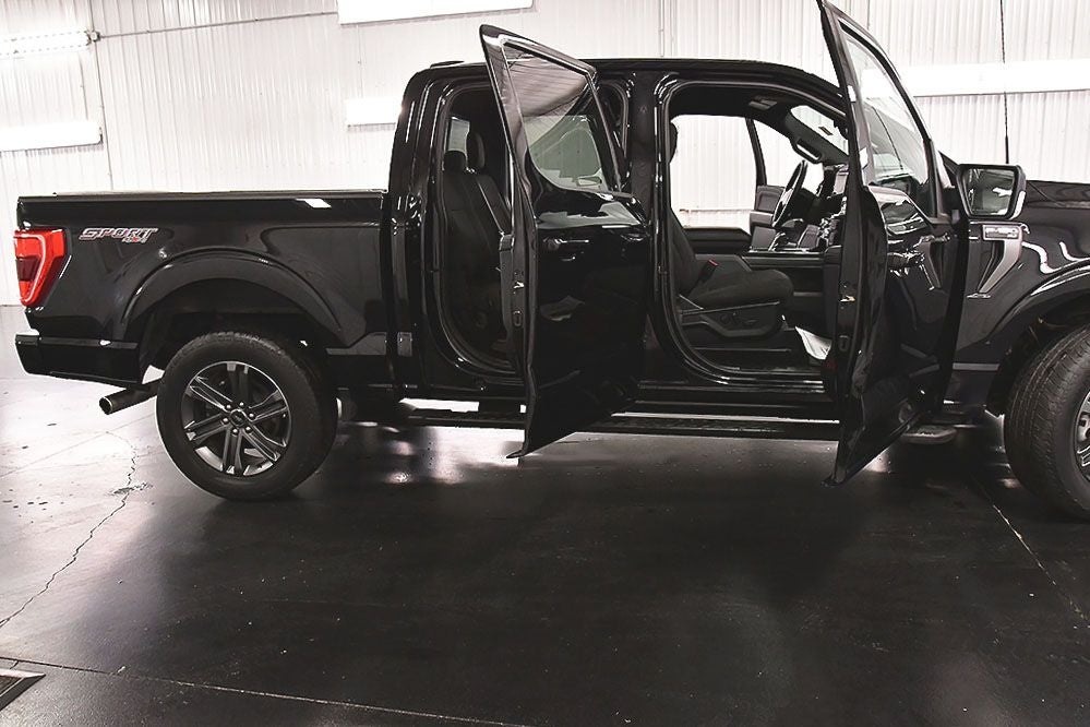 2023 Ford F-150 XLT Sport 5-1/2' Box