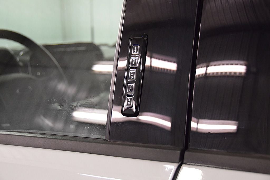 2023 Ford F-150 XLT Sport 5-1/2' Box