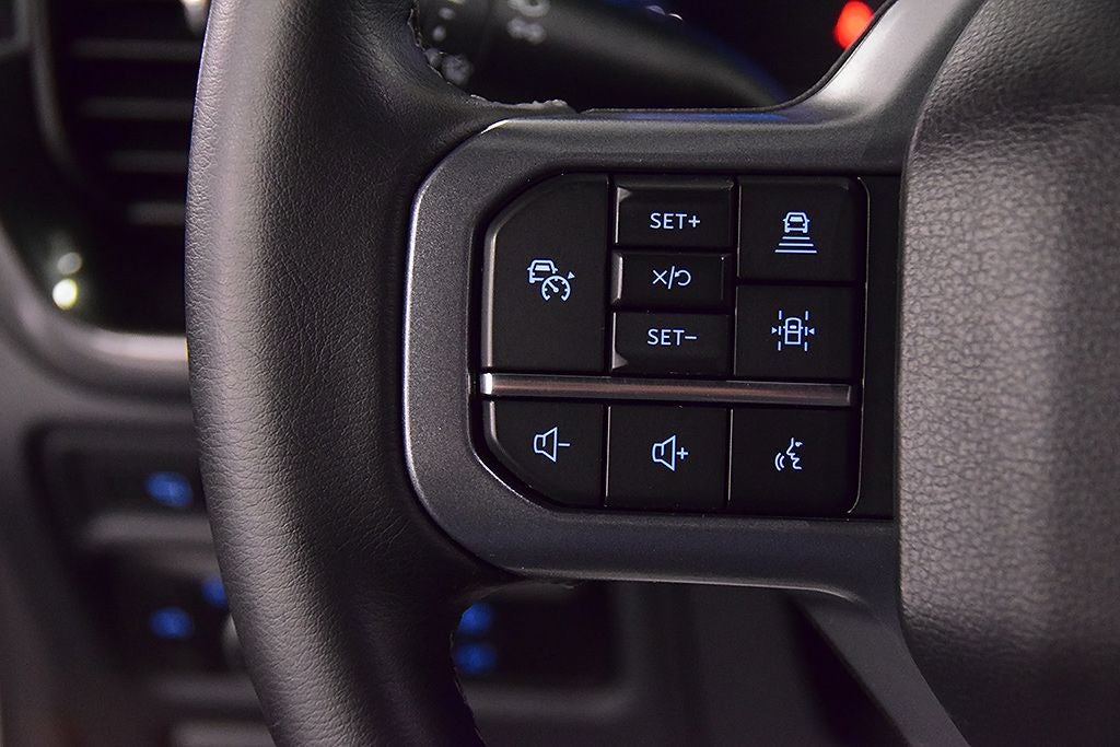 2023 Ford F-150 XLT Sport 5-1/2' Box