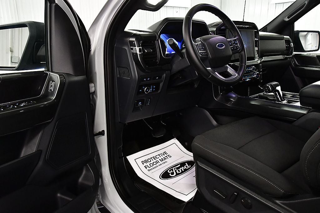 2023 Ford F-150 XLT Sport 5-1/2' Box