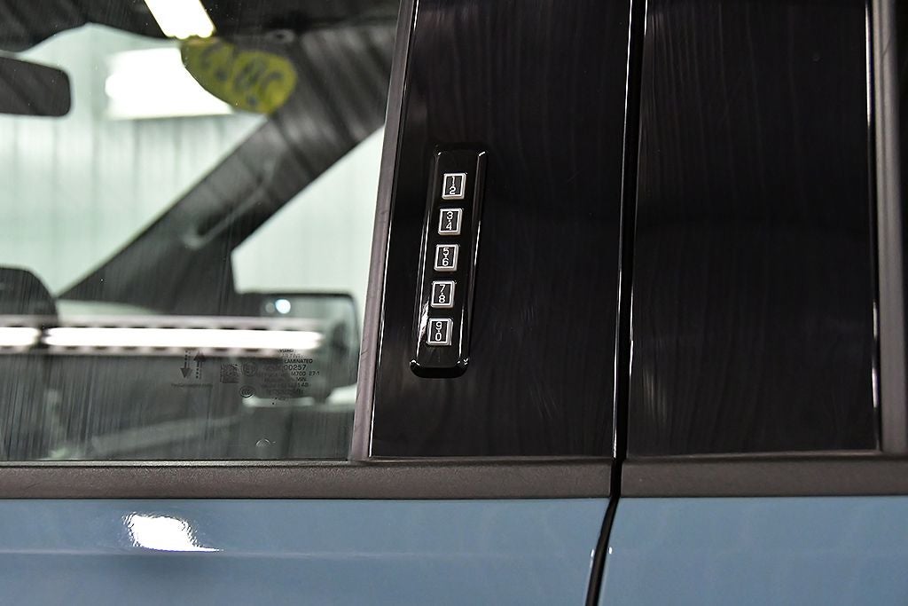 2023 Ford F-150 XLT Sport 5-1/2' Box
