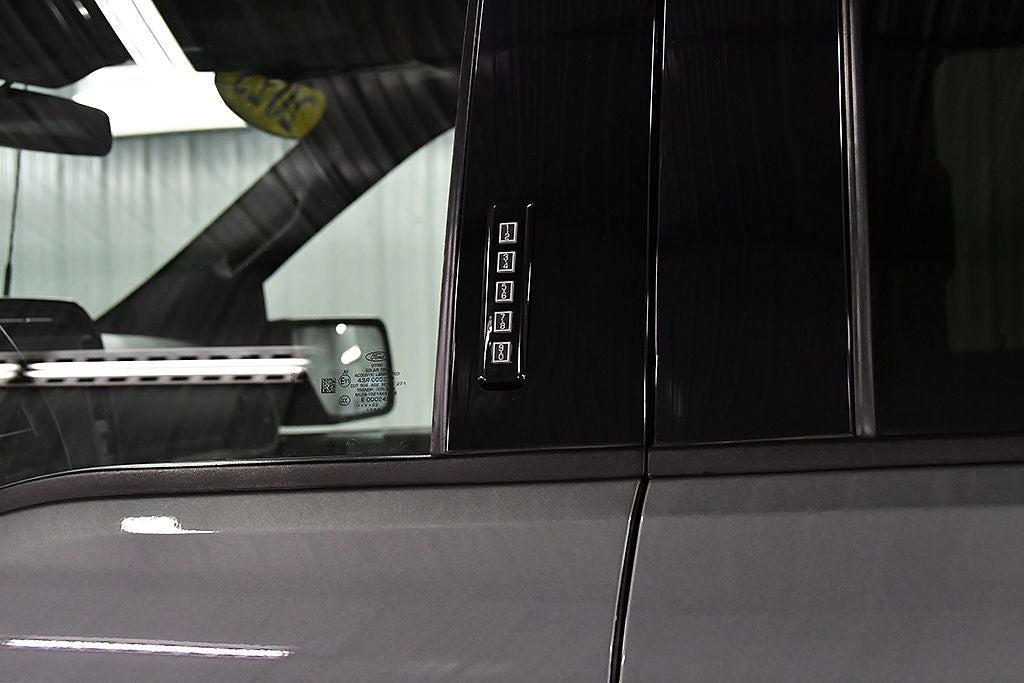 2023 Ford F-150 XLT 5-1/2' Box