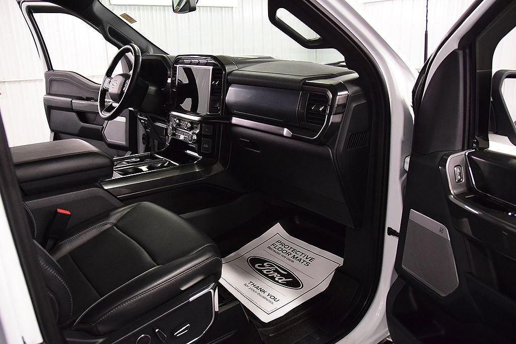 2023 Ford F-150 Lariat Sport 5-1/2' Box