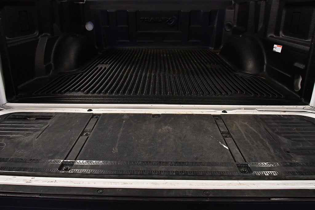 2023 Ford F-150 Lariat Sport 5-1/2' Box
