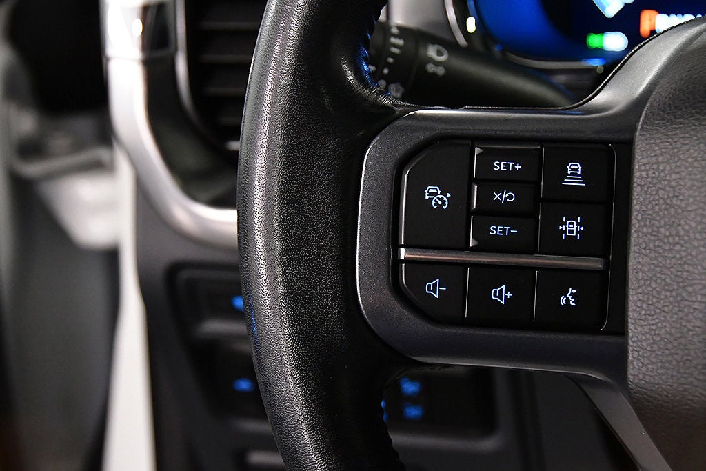 2023 Ford F-150 Lariat Sport 5-1/2' Box