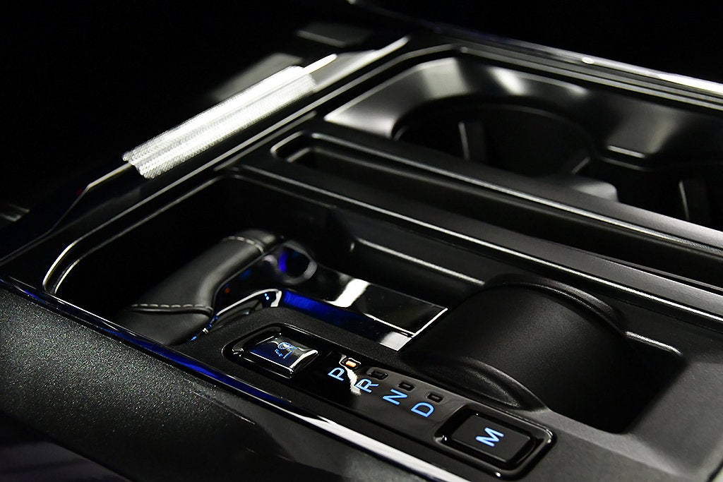 2023 Ford F-150 Lariat Sport 5-1/2' Box
