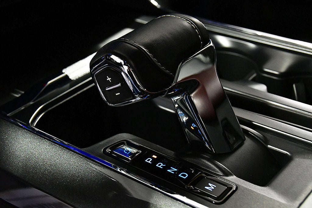 2023 Ford F-150 Lariat Sport 5-1/2' Box