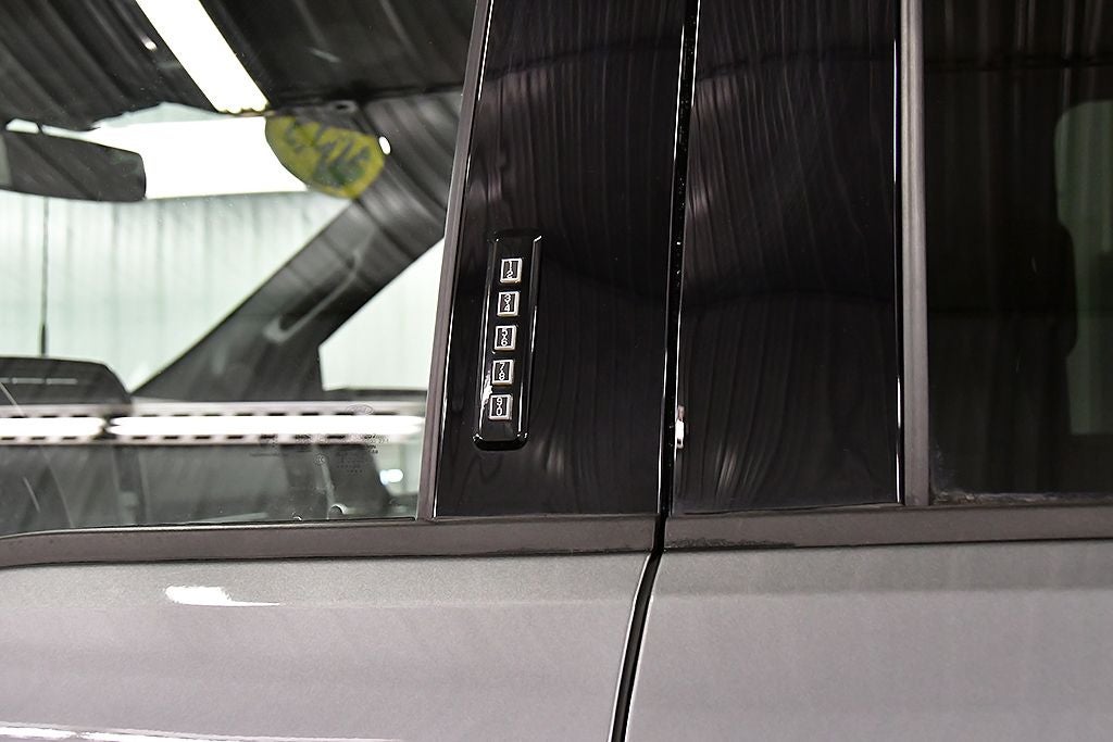 2023 Ford F-150 Lariat Sport 5-1/2' Box