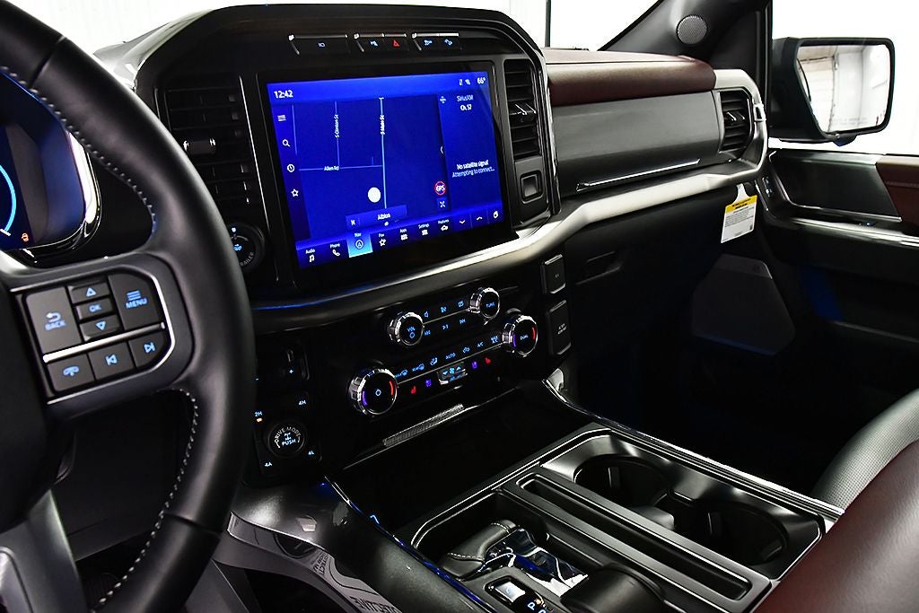 2023 Ford F-150 Lariat Sport 5-1/2' Box