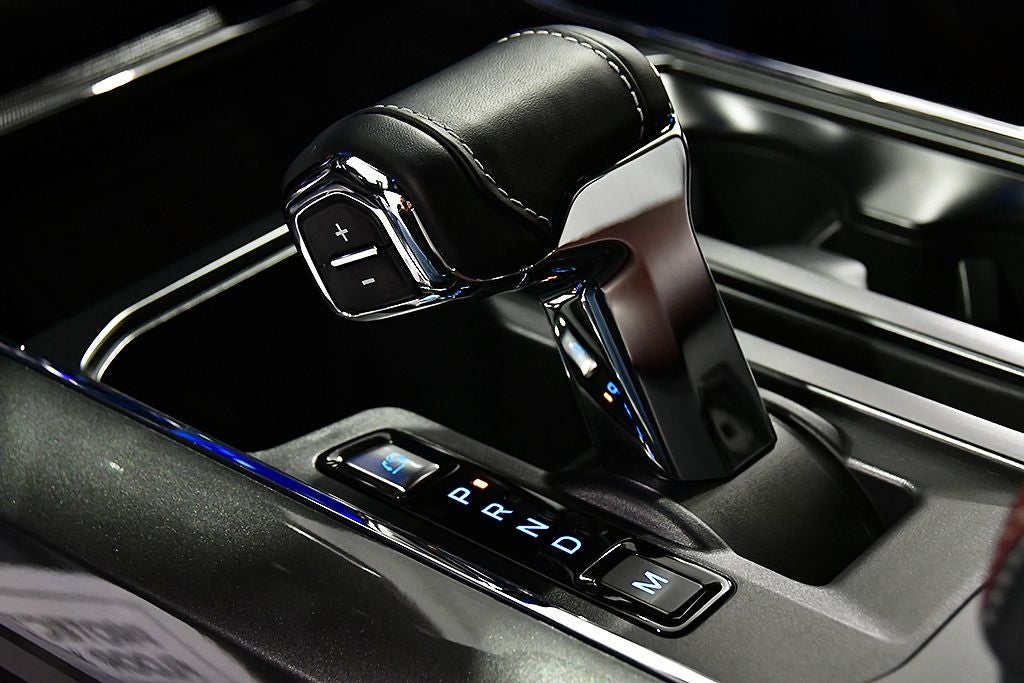 2023 Ford F-150 Lariat Sport 5-1/2' Box