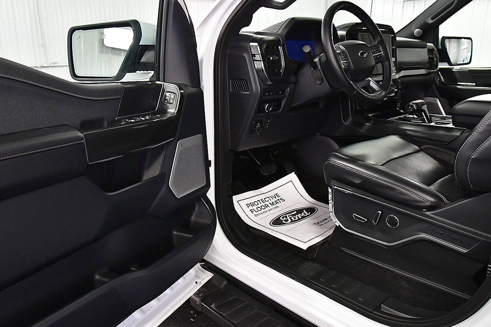 2023 Ford F-150 Lariat Sport 5-1/2' Box