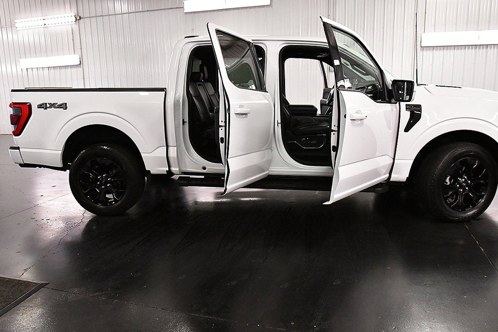 2023 Ford F-150 Lariat Sport 5-1/2' Box