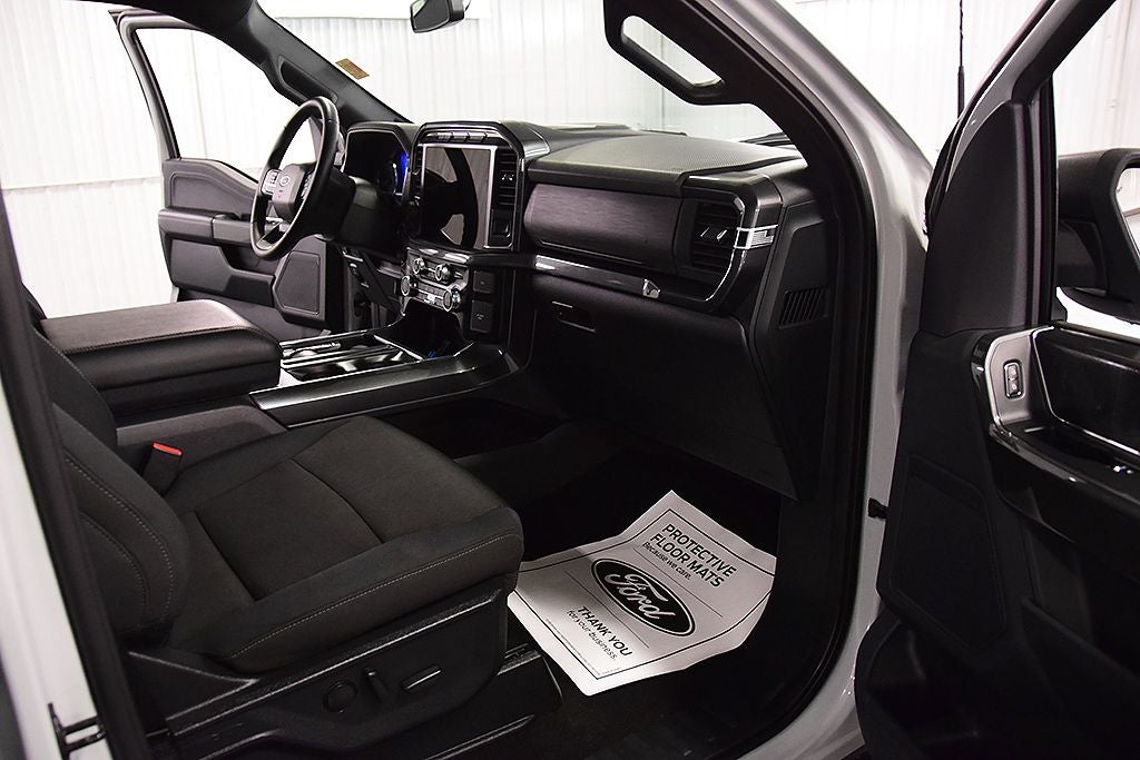 2023 Ford F-150 XLT Sport 5-1/2' Box