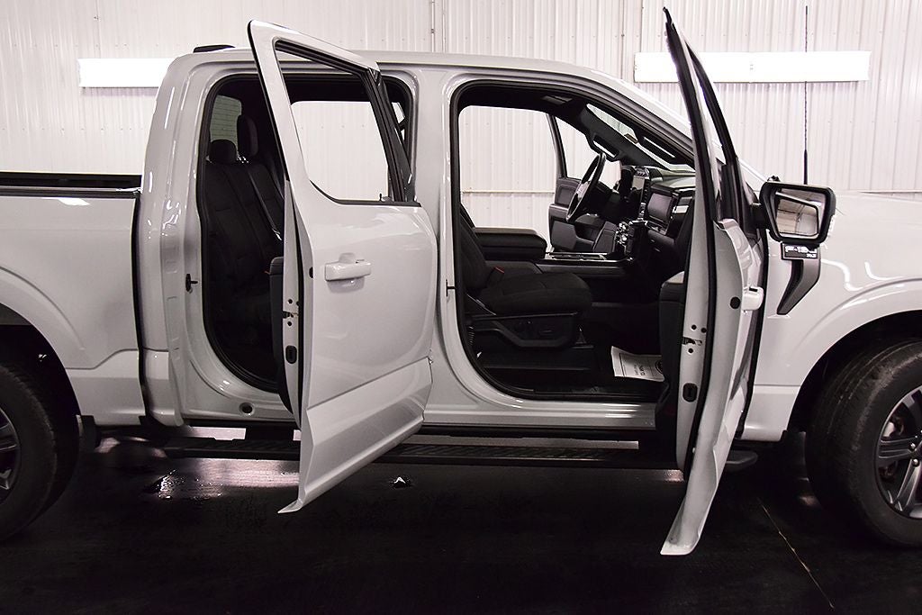 2023 Ford F-150 XLT Sport 5-1/2' Box