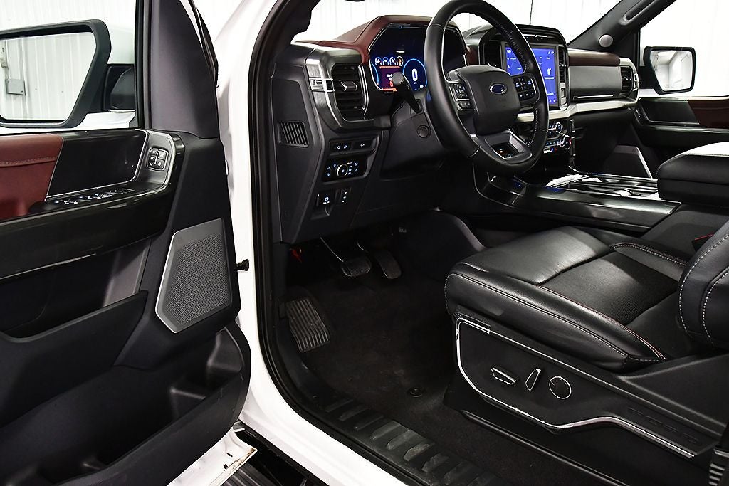 2023 Ford F-150 Lariat Sport 5-1/2' Box
