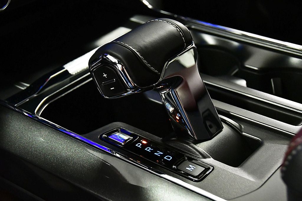 2023 Ford F-150 Lariat Sport 5-1/2' Box