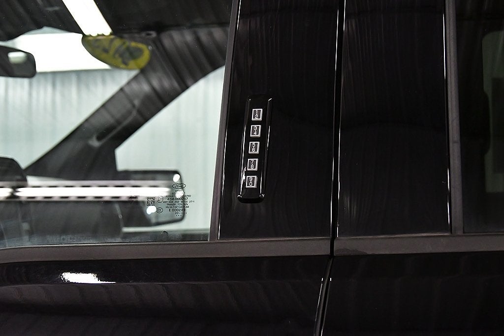 2023 Ford F-150 XLT Sport 5-1/2' Bpx