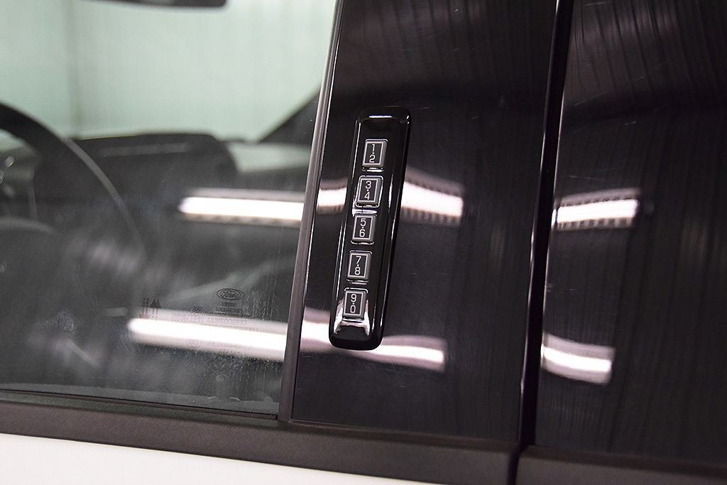 2023 Ford F-150 XLT Sport 5-1/2' Box