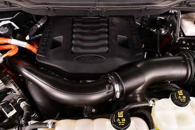 2023 Ford F-150 Lariat Sport 6-1/2' Box
