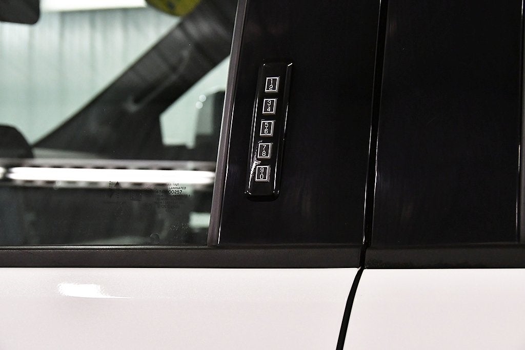 2022 Ford F-150 Lariat Sport 5-1/2' Box