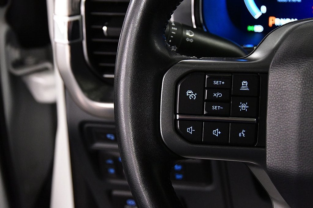 2022 Ford F-150 Lariat Sport 5-1/2' Box