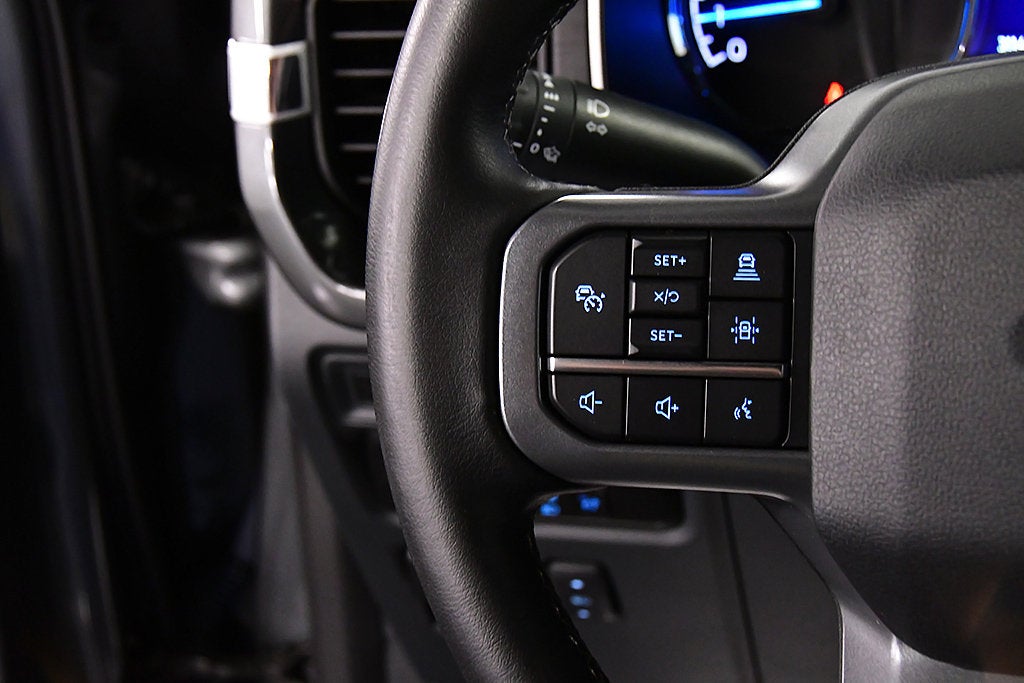 2023 Ford F-150 XLT Sport 5-1/2' Box