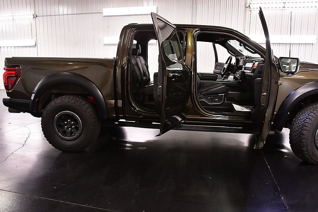 2025 Ford F-150 Raptor 37 5-1/2' Box