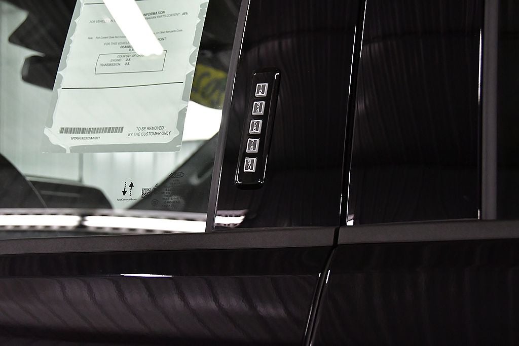 2026 Ford F-150 Raptor 37 5-1/2' Box