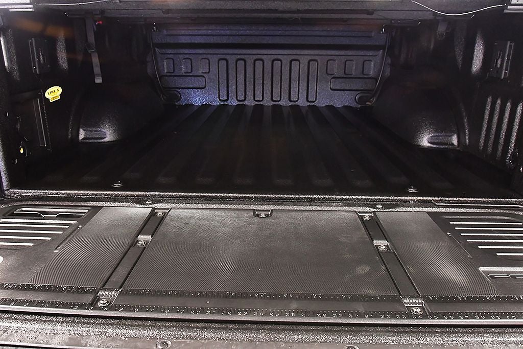 2022 Ford F-150 Raptor 5-1/2' Box 37