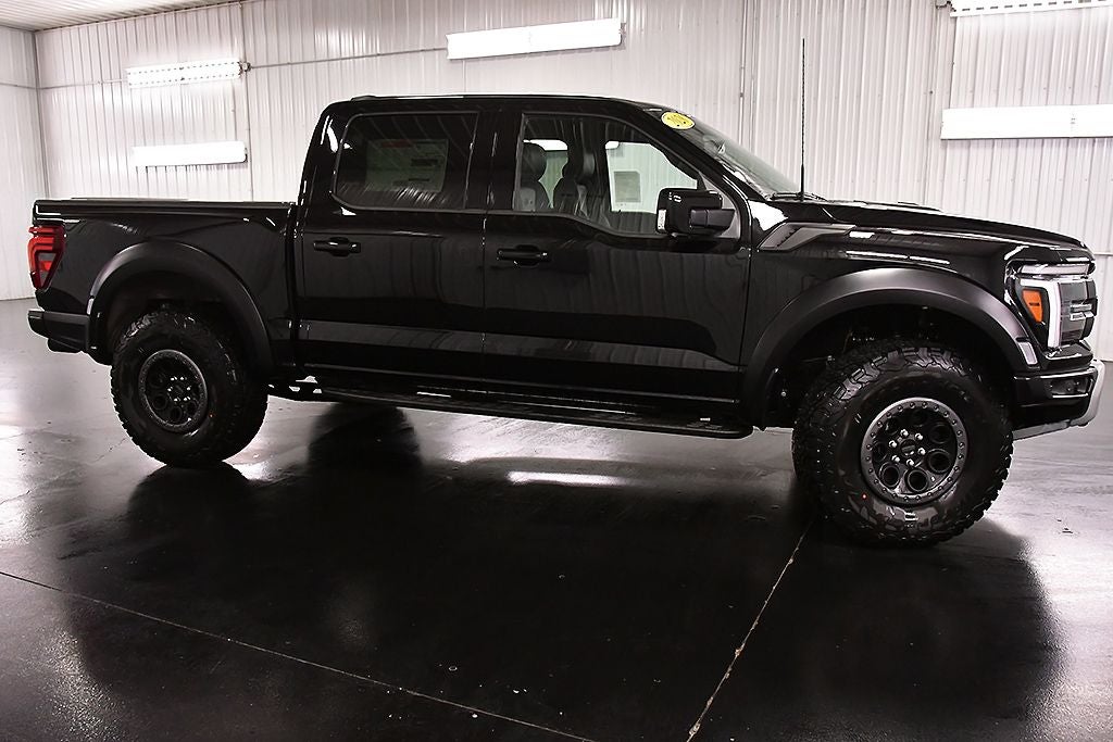 2026 Ford F-150 Raptor 37 5-1/2' Box