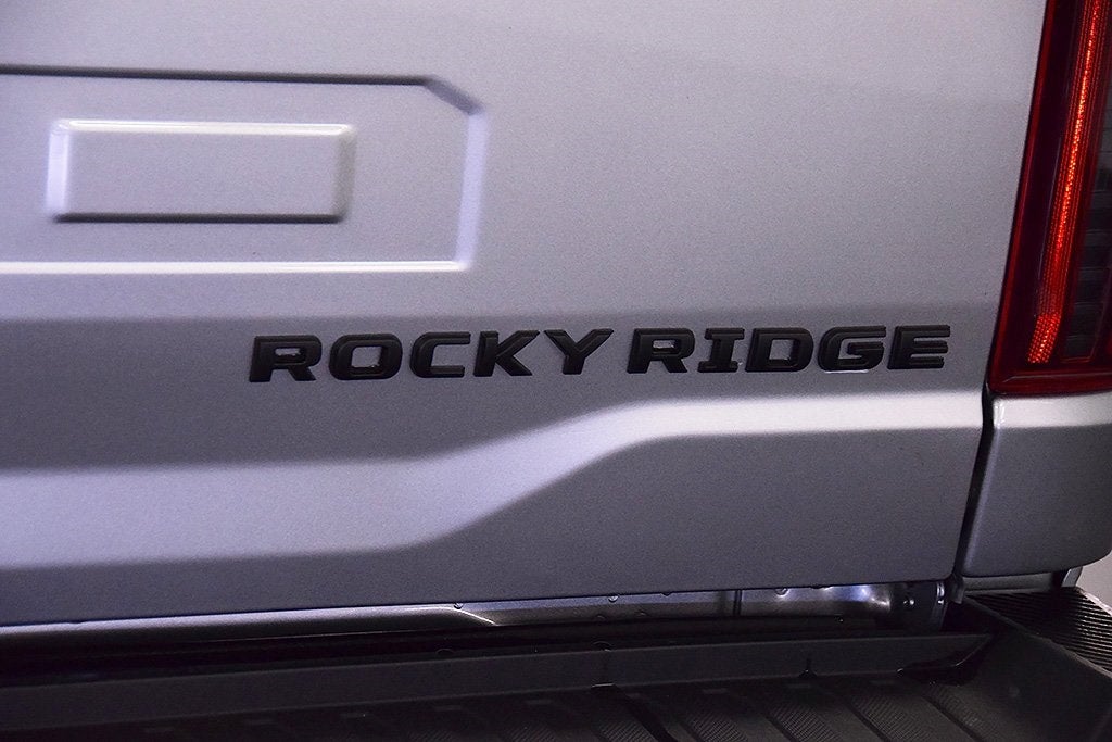 2025 Ford F-150 STX 5-1/2' Box