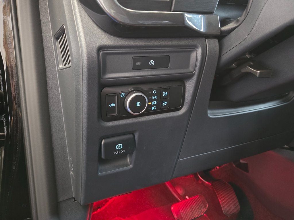2025 Ford F-150 STX 5-1/2' Box