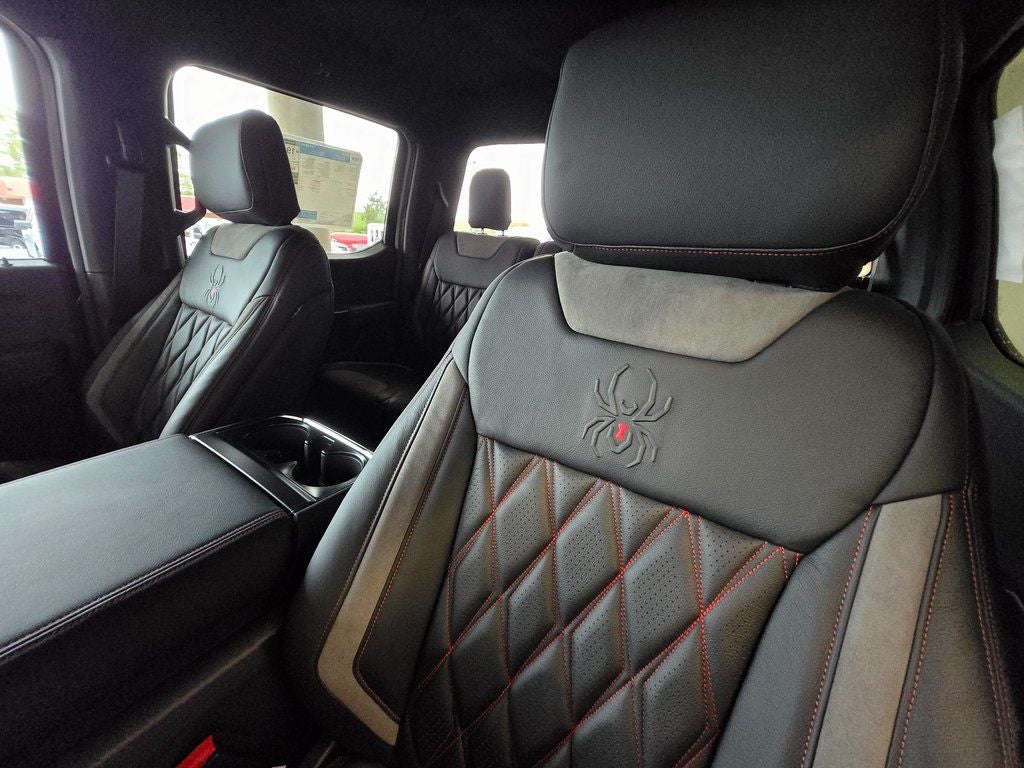 2025 Ford F-150 STX 5-1/2' Box