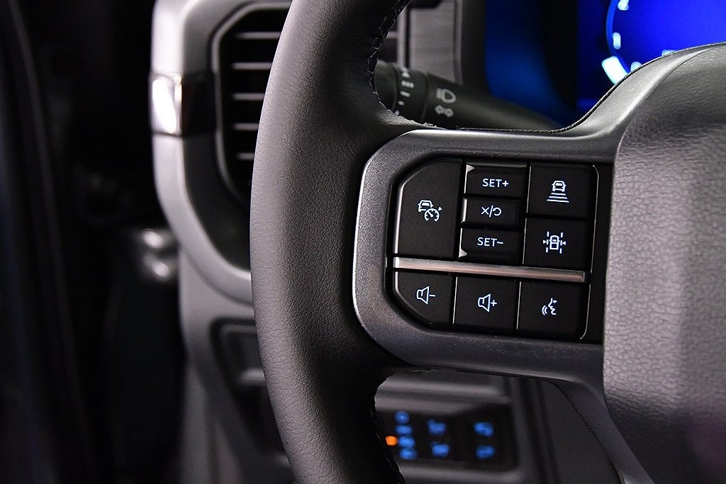 2025 Ford F-150 XLT Sport 5-1/2' Box