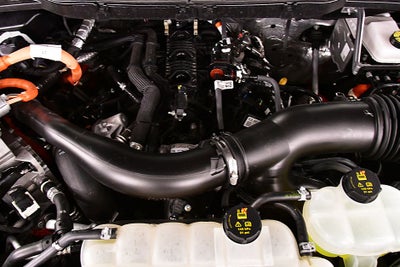 2025 Ford F-150 XLT 5-1/2' Box