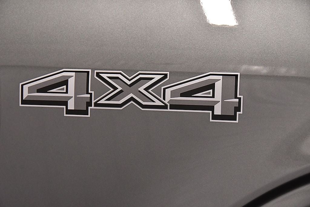 2025 Ford F-150 Lariat 5-1/2' Box