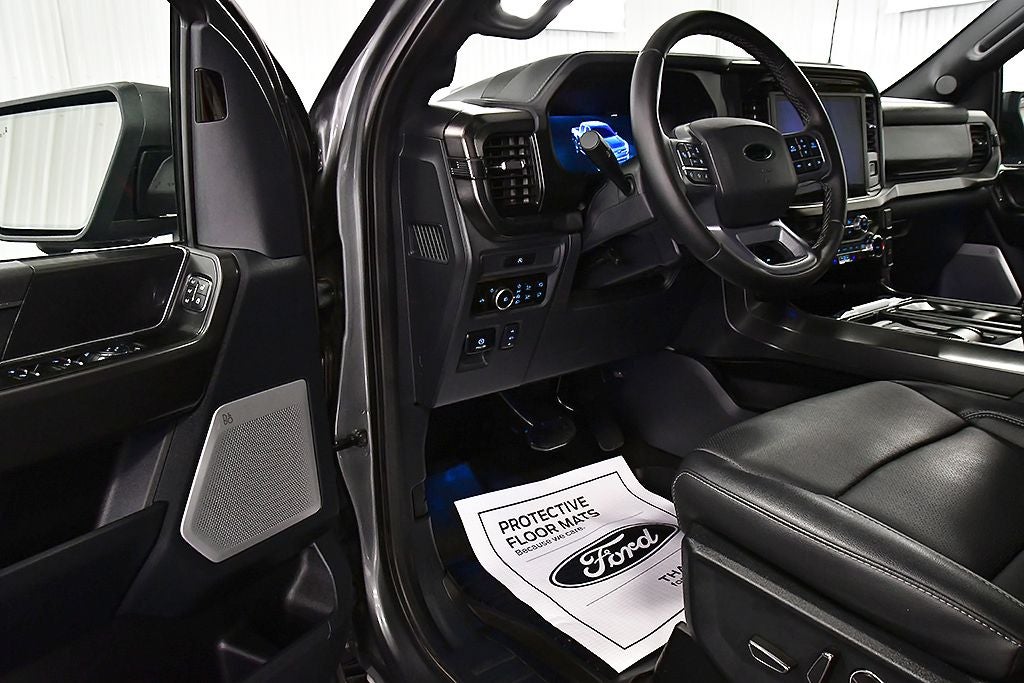 2025 Ford F-150 Lariat 5-1/2' Box
