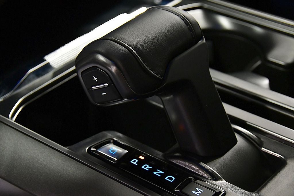2025 Ford F-150 Lariat 5-1/2' Box