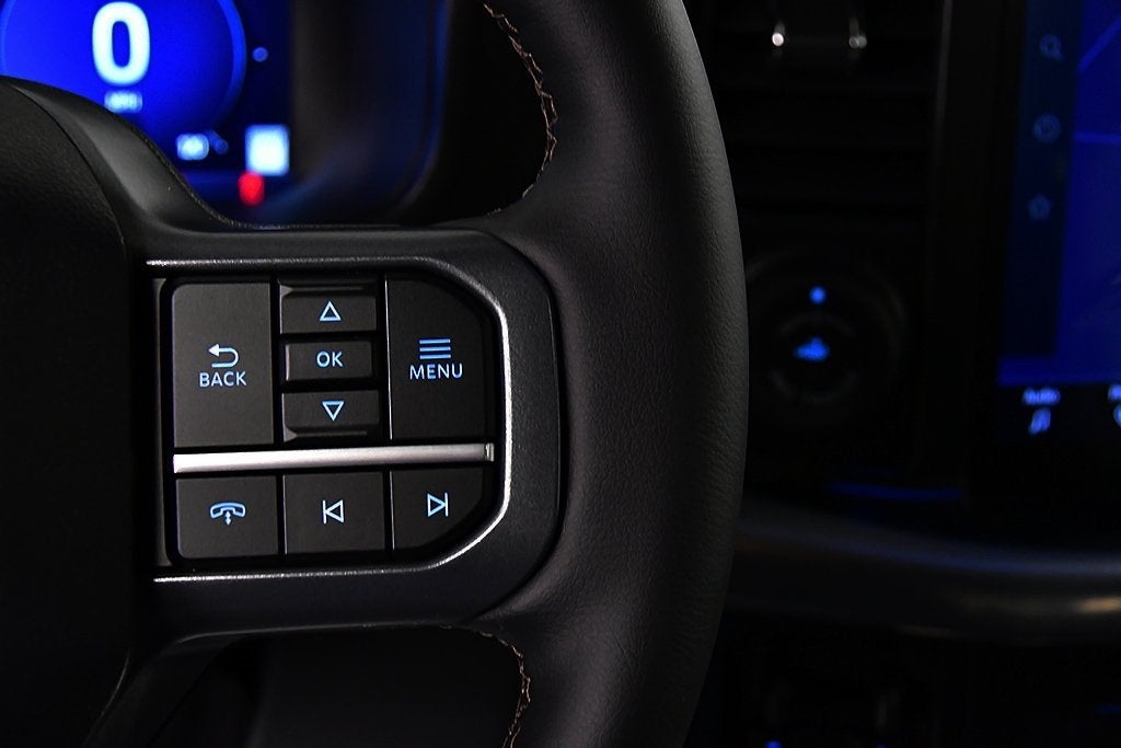 2025 Ford F-150 Lariat 5-1/2' Box