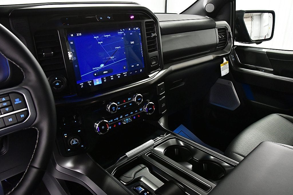 2025 Ford F-150 Lariat 5-1/2' Box