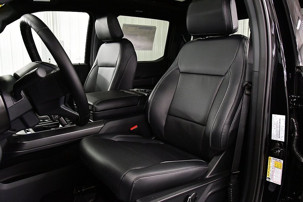 2025 Ford F-150 Lariat 5-1/2' Box