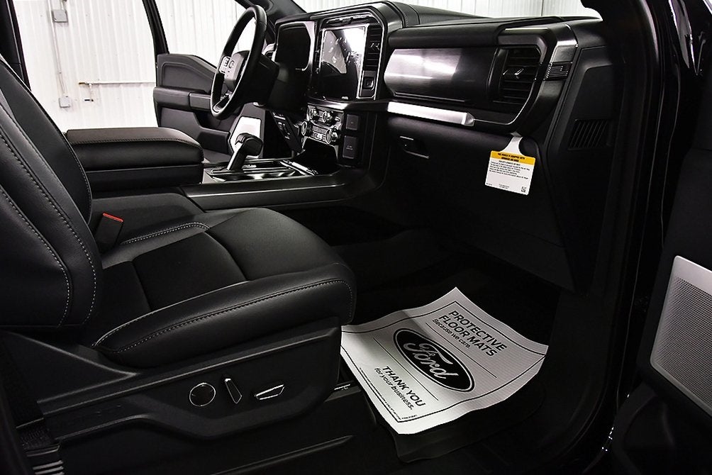 2025 Ford F-150 Lariat 5-1/2' Box