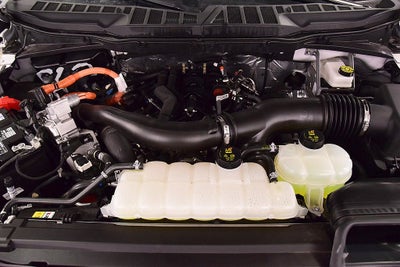 2025 Ford F-150 Lariat 5-1/2' Box