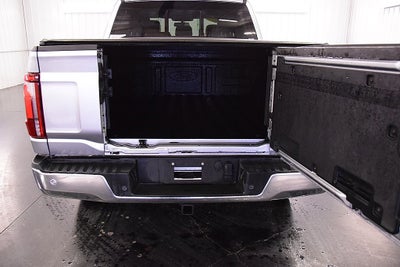 2025 Ford F-150 Lariat 5-1/2' Box