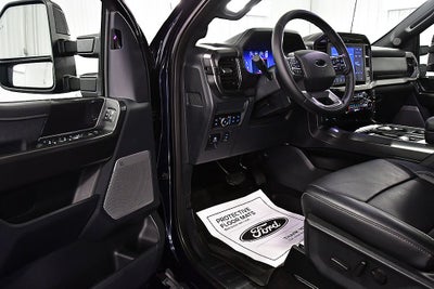 2025 Ford F-150 Lariat 5-1/2' Box