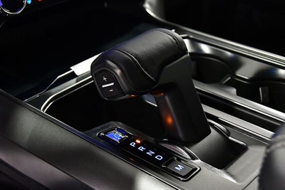 2025 Ford F-150 Lariat 5-1/2' Box