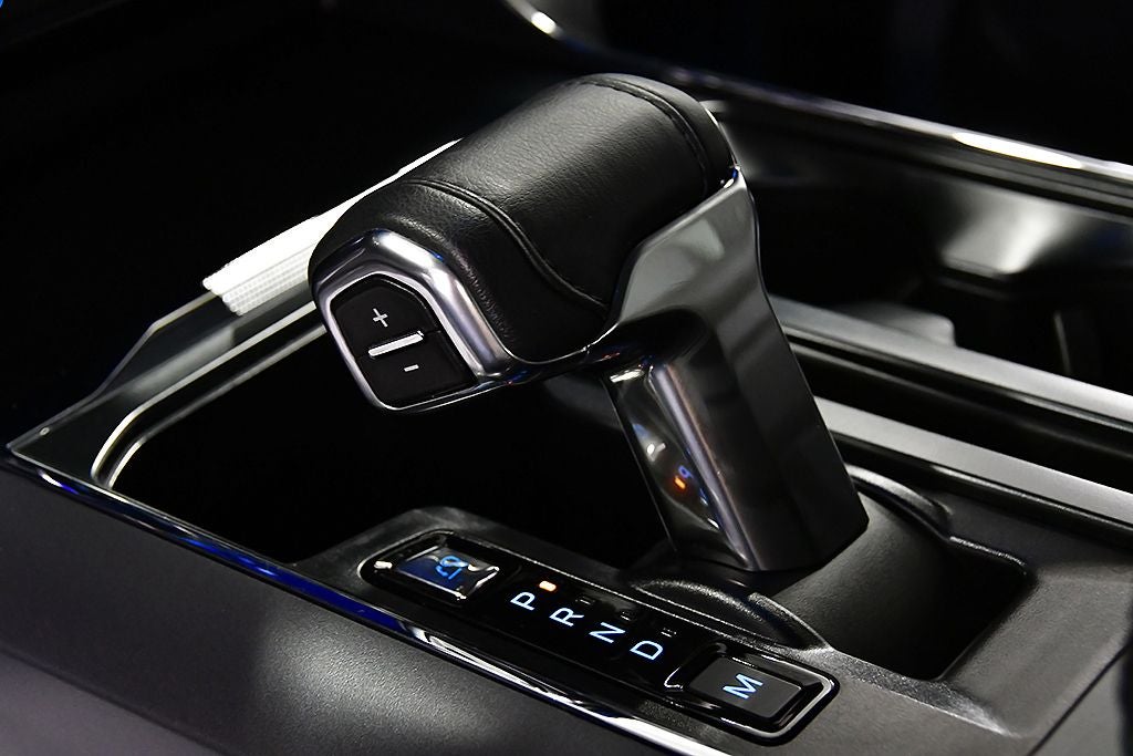 2025 Ford F-150 Lariat 5-1/2' Box
